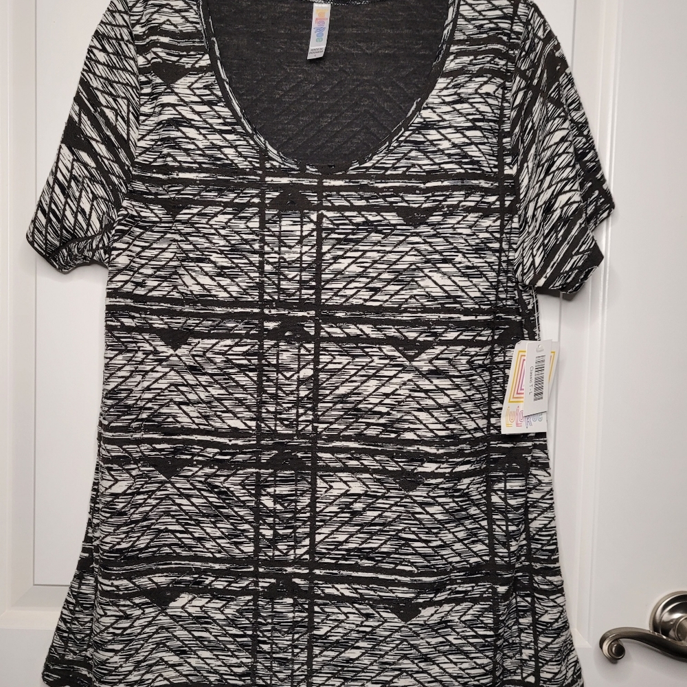 Lularoe Classic T